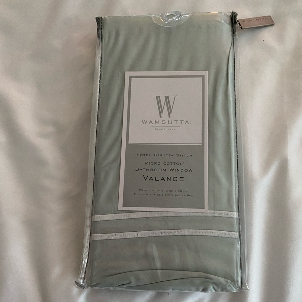 Window valance